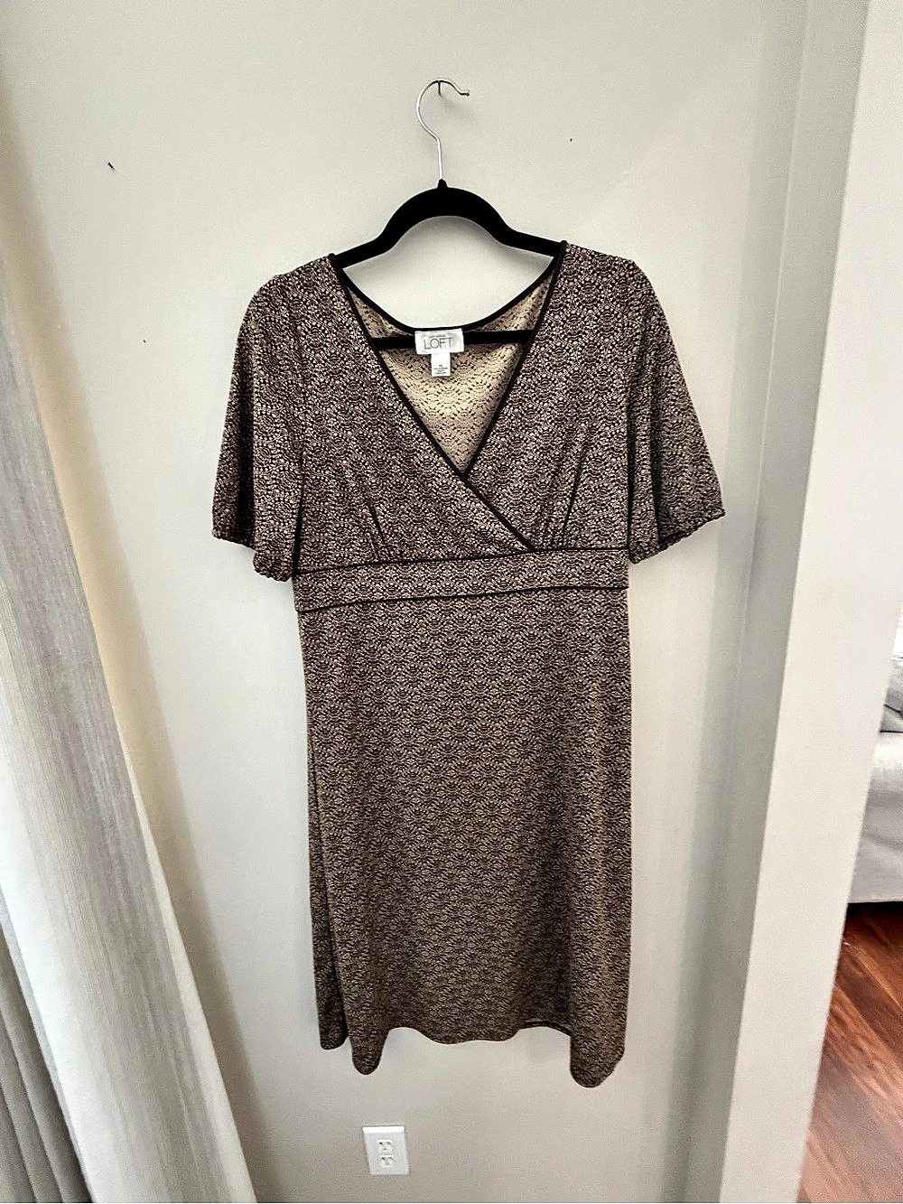 Ann Taylor LOFT Floral Midi Dress Brown Size 10